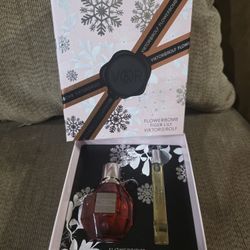 FLOWERBOMB TIGER LILY VIKTOROROLF