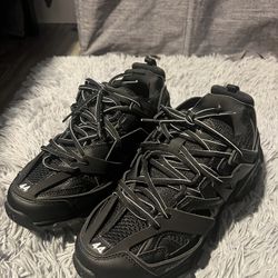 Balenciaga Tracks