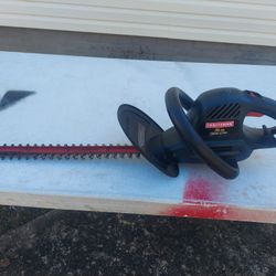 Craftsman 20 inch, electric Hedge Trimmer.