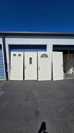 Exterior/entrance and fire rated doors in good condition (please read the description of the post)