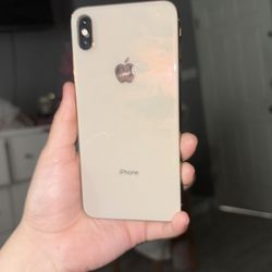 iPhone XS