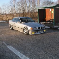 18" BMW BBS STAGGERED OEM RIMS