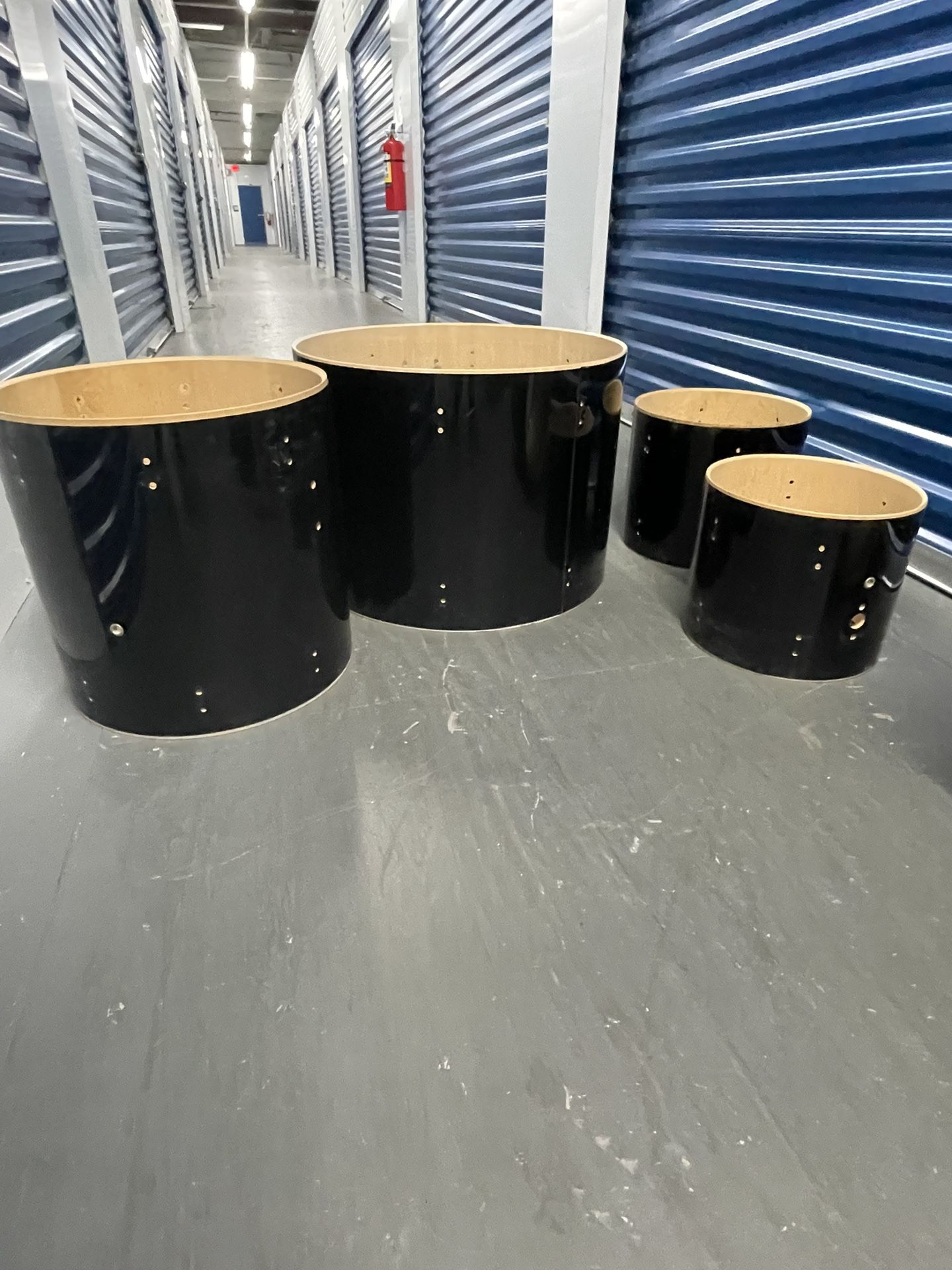4 Drum Shells - Drum Set