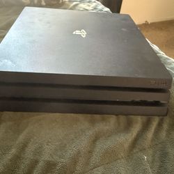 PlayStation 4 pro slim