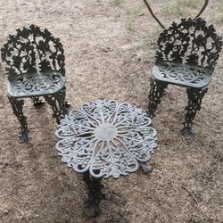 Green Metal Grape Vine Pattern Patio Furniture Two Chairs And Table