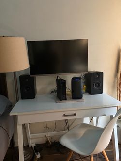 White wooden desk