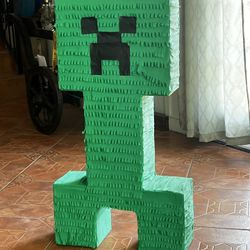 Minecraft Creeper Piñata Large