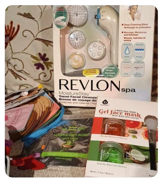 REVLON FACIAL SPA & FACE MASQUES