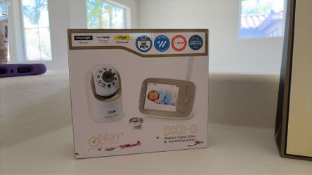 Baby monitor - Infant Optics W/ Added Monitor Included