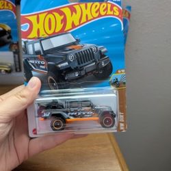 Hot Wheels " '20 Jeep Gladiator (SUPER TREASURE HUNT)