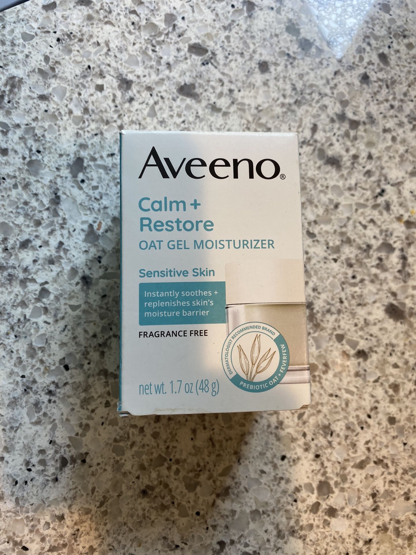 Aveeno Calm + Restore Oat Gel Facial Moisturizer for Sensitive - brand New! 