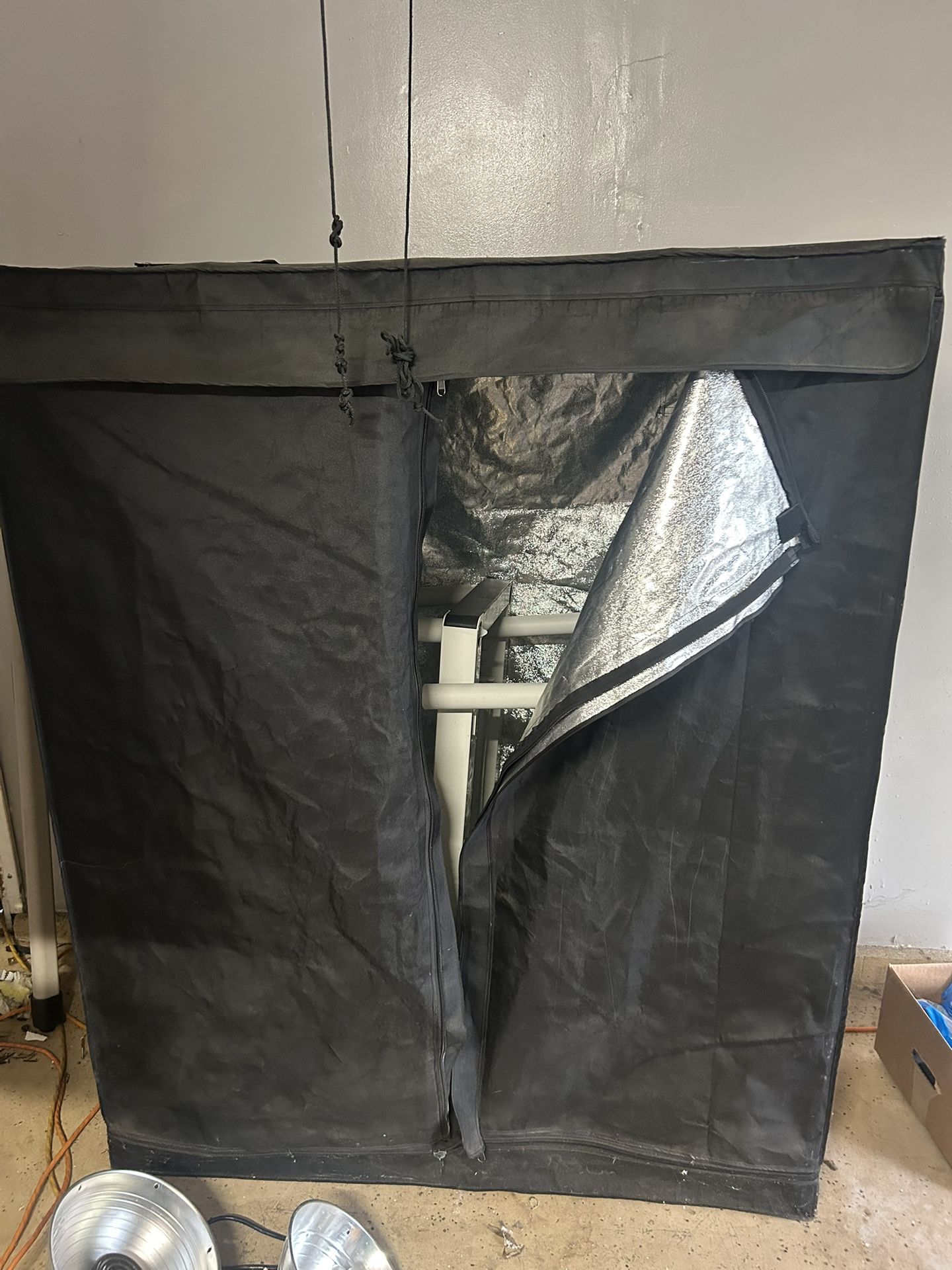 Grow Tent