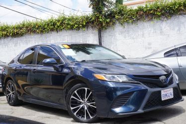 2019 Toyota Camry SE