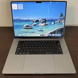 16” MacBook Pro 2023 M2 Max 32gb 512gb SSD Tahoe OS