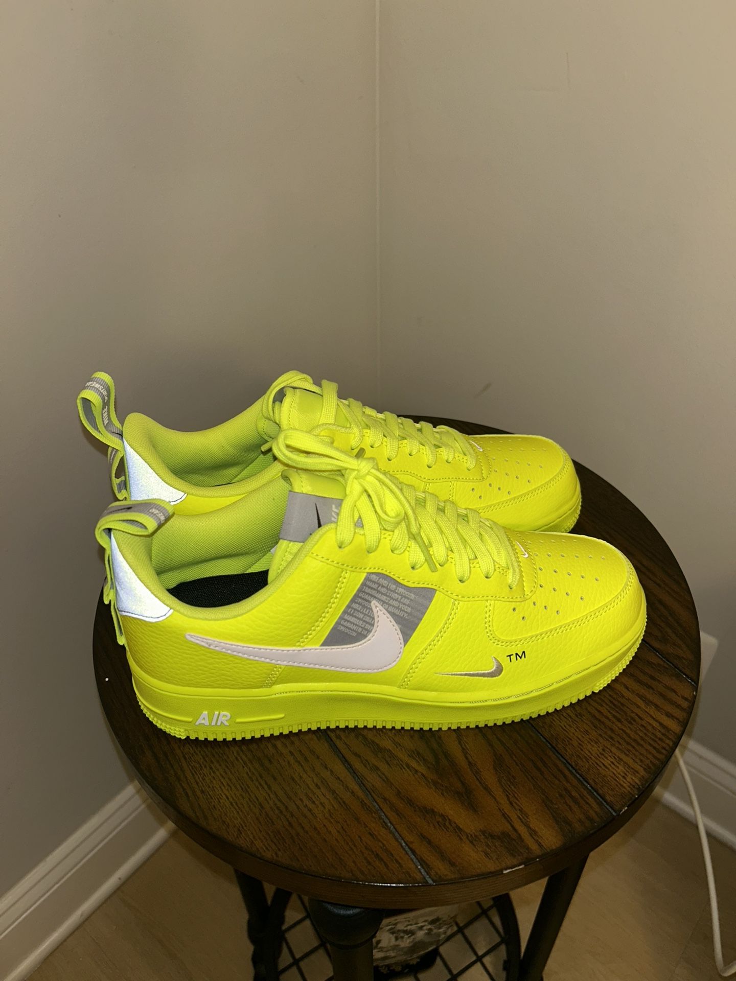 Air Force 1 '07 LV8 'Overbranding (NOBOX)