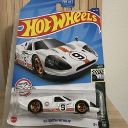 Hot Wheels ‘67 Ford GT40 Mk.IV