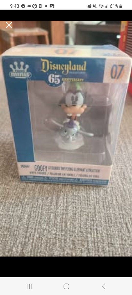 !NEW! Mini Disneyland 65th Anniversary- Goofy at Dumbo The Flying Elephant Attraction #7