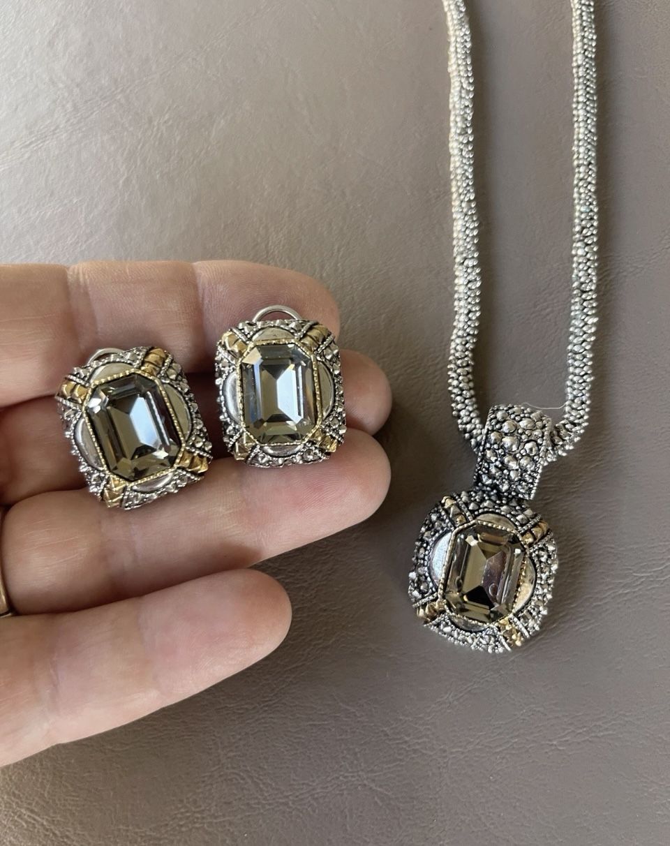 Smokey Gray Glass Pendant Necklace & Earring Set