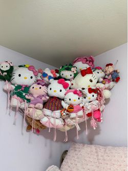 Hello kitty plushies
