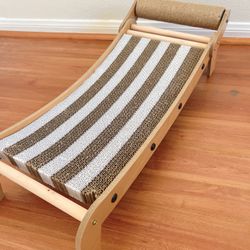 New Cat Scratching Lounge - Cat Scratcher Bed