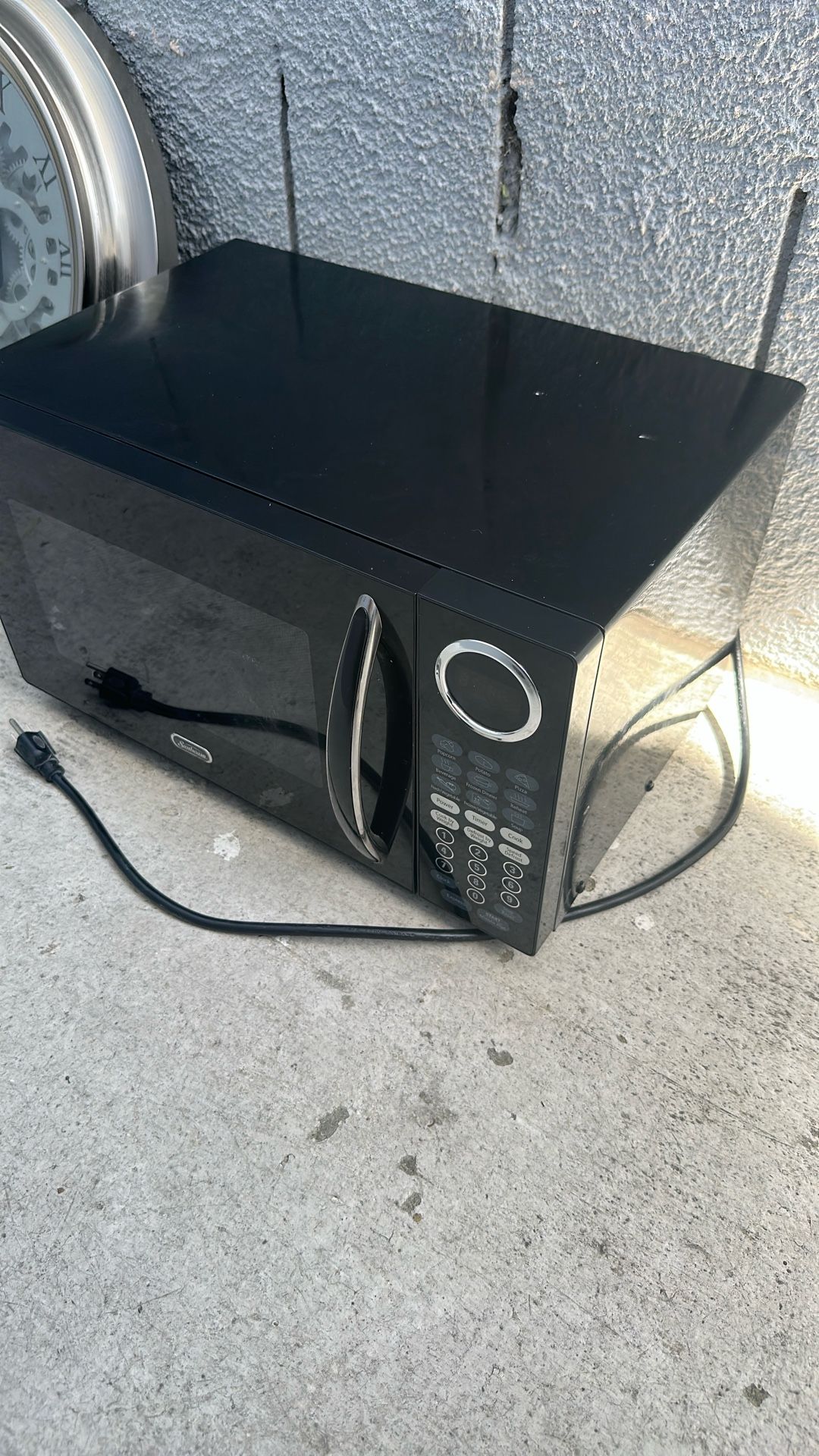 Sunbeam 900w Microwave