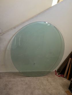 Free- 6ft round top glass