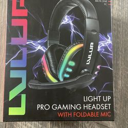 LVLUP Light Up Pro Gaming Headseat 