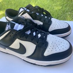Nike Dunk Low Pandas / 6.5 WMNS - 5 MENS