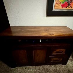 Wine Cabinet / Wine Dispenser – Solid Wood Bar Unit