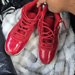 Air Jordan 11 “Win Like ’96”. Sz 13