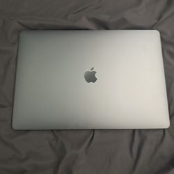Apple MacBook Pro 16” 2019
