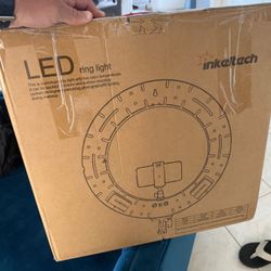 Ring light