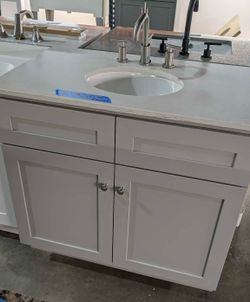 36in Bathroom Vanity with Top and Faucet