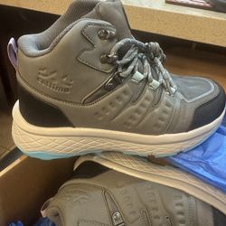 Women Boots (Size: 7.5)