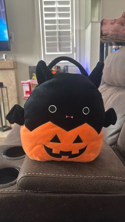 Pumpkin/Bat Squishmallow bag