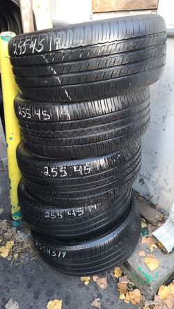 255 45 19 (4) HIGH TREAD all season used tires Free installation