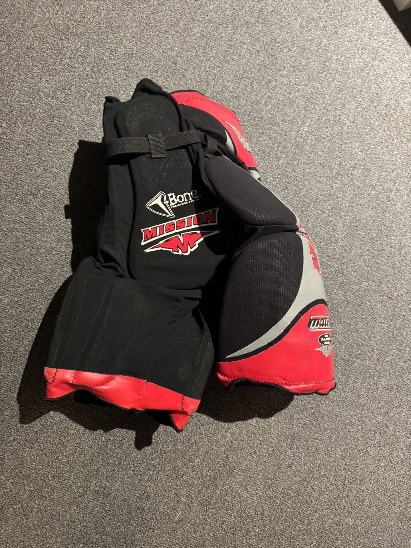 Hockey Pants adult XL Girdle Mission T Bone Protection Red Black Perfect For All Hock