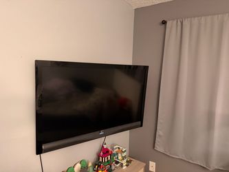 40” VIZIO TV