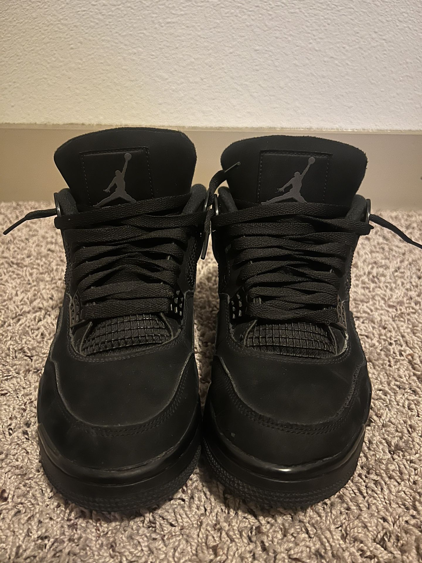 Jordan 4 black cat 