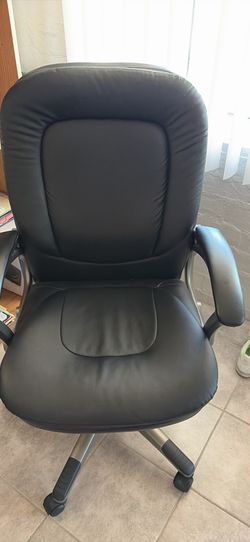 Black Faux Leather Executive Office Chair