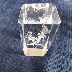 LASER CUT CRYSTAL FLOWERS AND BUTTERFLY THEME
