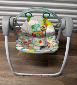 Bright Starts Portable Electric Baby Swing, Newborn to 9 Months Lightweight & Foldable Swing