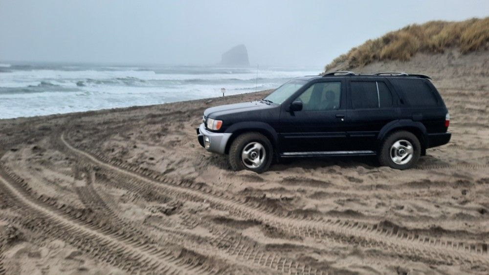 2000 Infiniti QX4