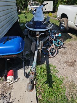 Jet ski for parts trailer comes with jet ski ,I been told the ski needs the computer