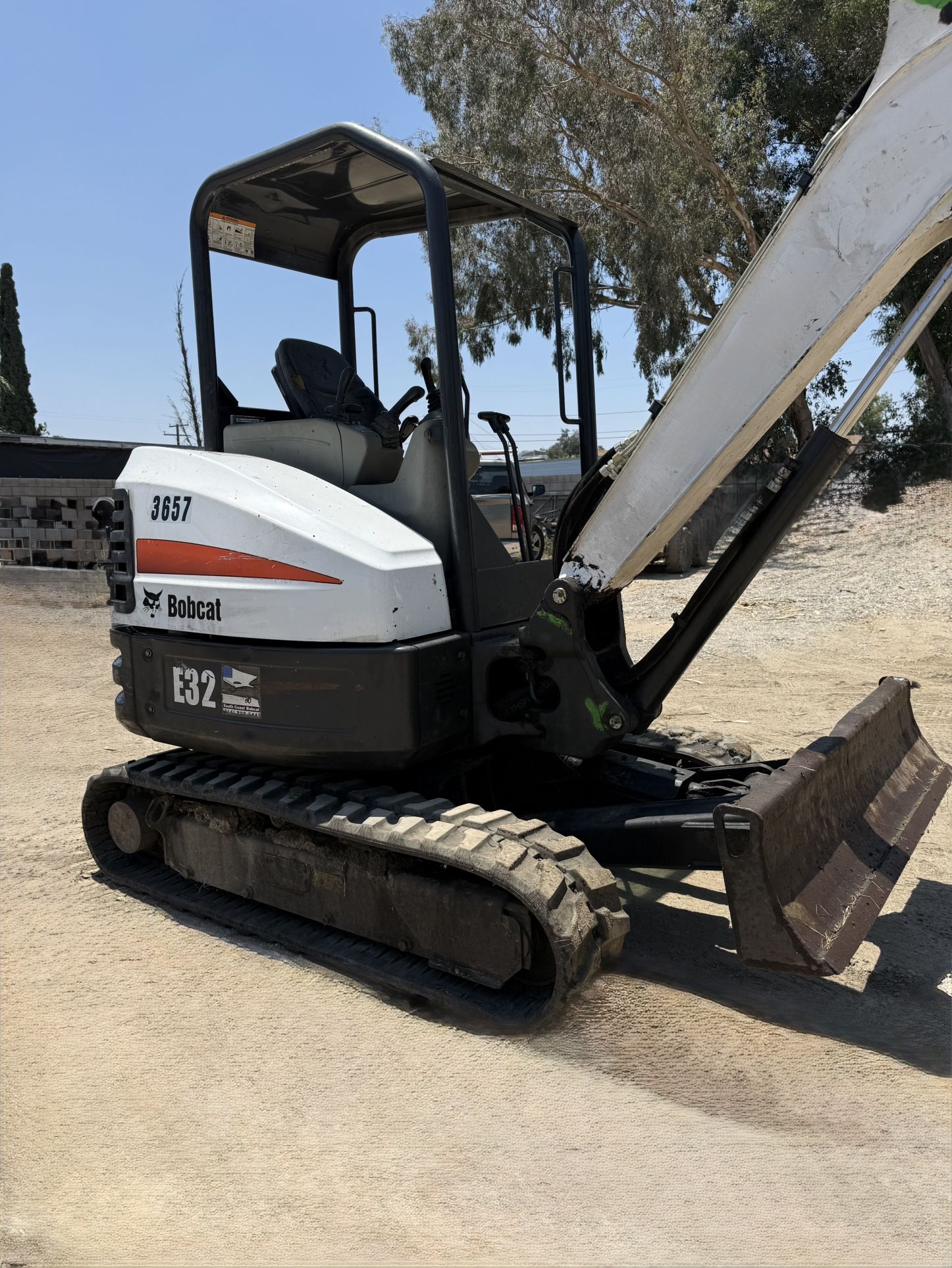 2019 BOBCAT MINI EX E32 ORIG OWNER RUNS GREAT