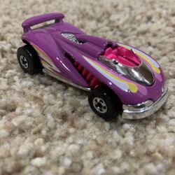 Hot Wheels Speed Shark #113 Car 1990 Purple Made in Malaysia