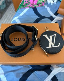 Louie Vuitton strap