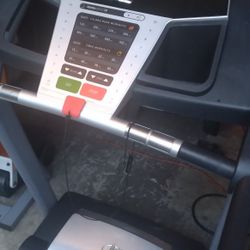 Nice Clean Working Nordictrack Treadmill 