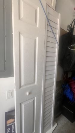 Closets Door Like New Or New