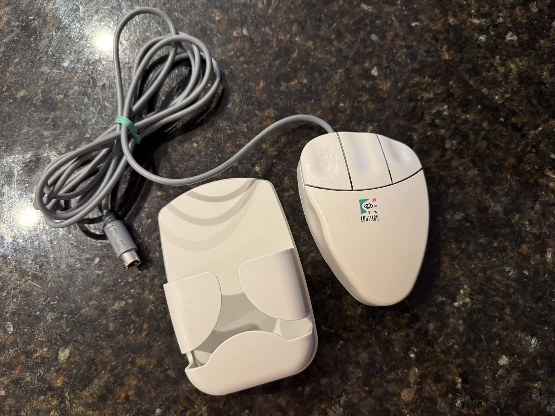 Vintage Logitech MouseMan M-CQ38 3-Button Serial/PS2 Roller Ball Mouse with Holder (rare bundle)